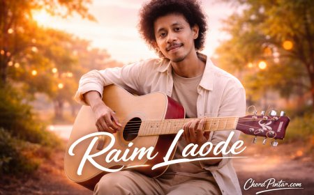 Profil Raim Laode: Seniman Multitalenta dengan Lagu “Komang” yang Fenomenal